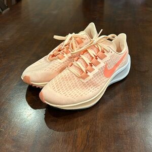 Mike Air Zoom Pegasus 37 Crimson